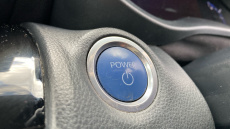 Toyota Yaris Cross 1.5 Hybrid Design 5dr CVT Hybrid Estate